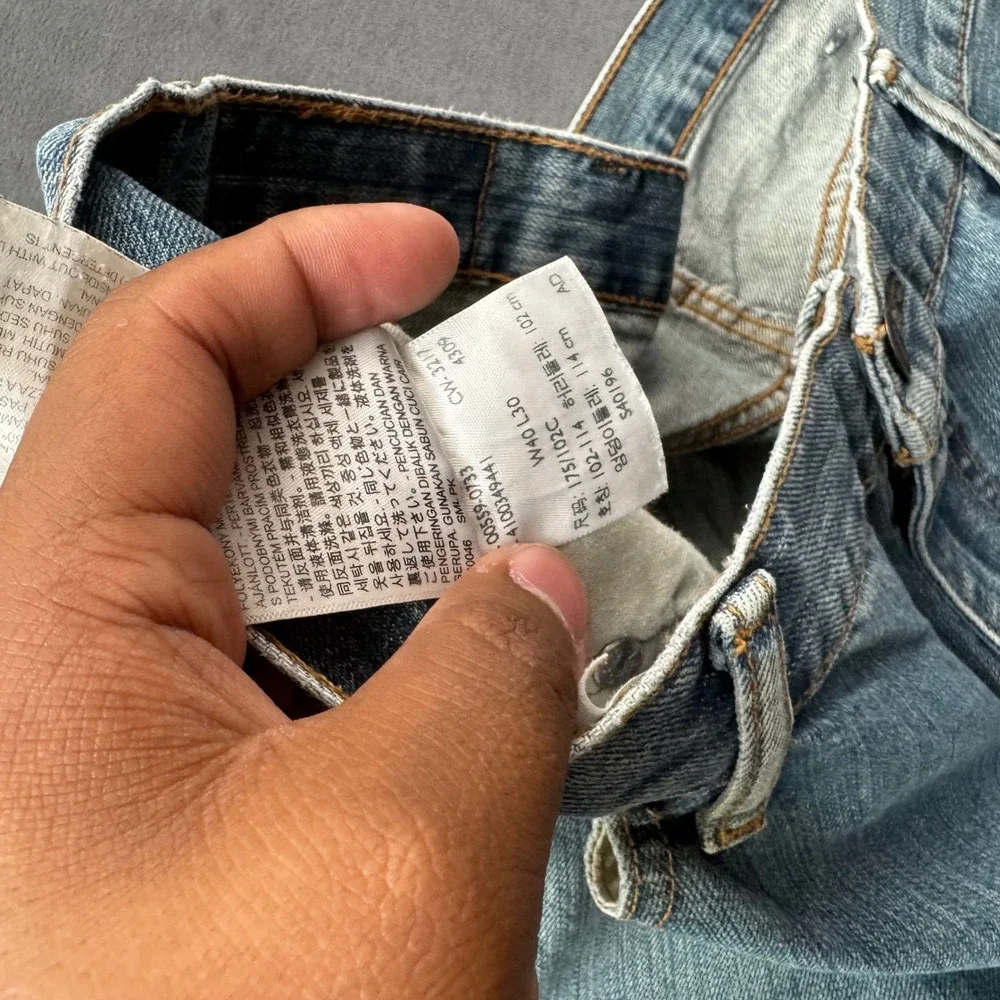 Levis 559 Relaxed Straight Leg Jeans Men 40x30 Medium Wash Blue Denim Distressed